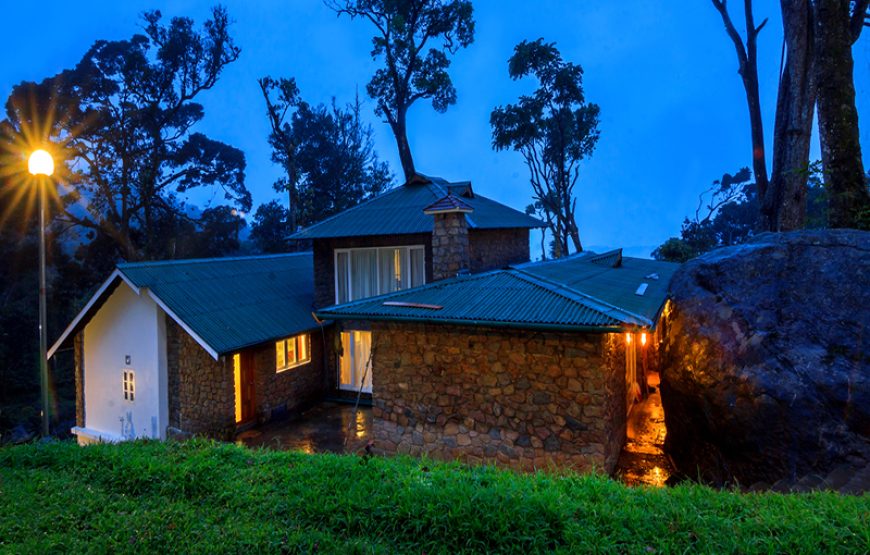 Neelakurunji Luxury Plantation Bungalow
