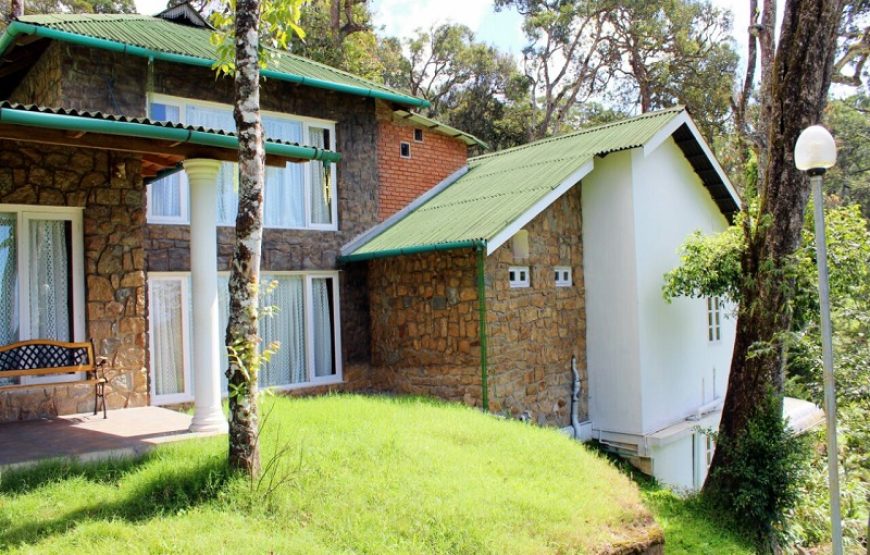 Neelakurunji Luxury Plantation Bungalow
